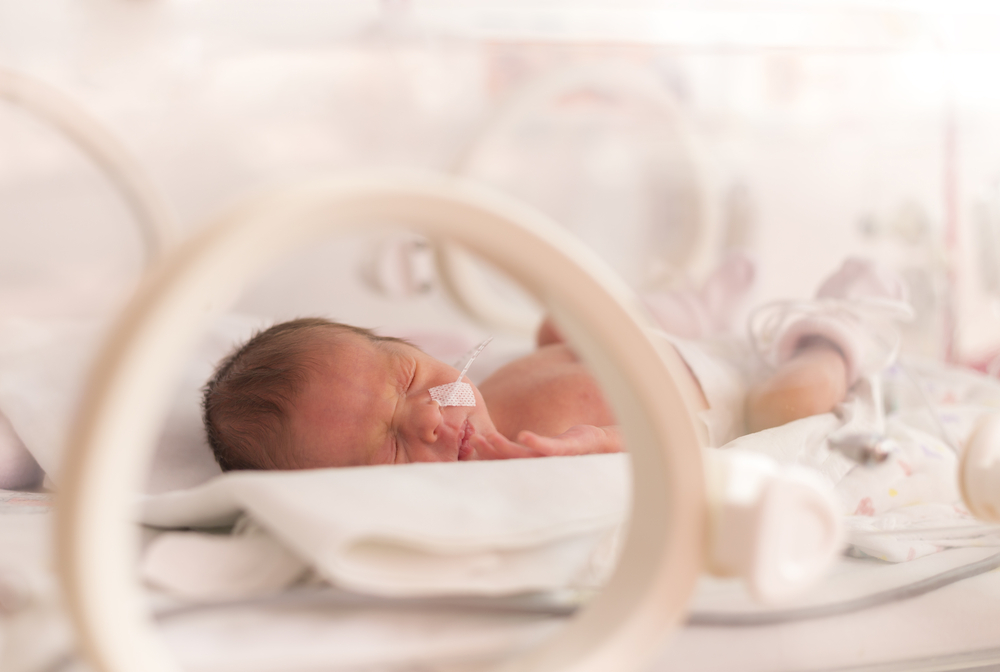 Nace el primer bebé de una pareja infértil con ADN de tres padres