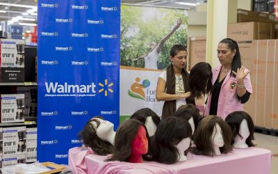 Walmart donó 50 pelucas a FUNDESO para apoyar a mujeres con cáncer