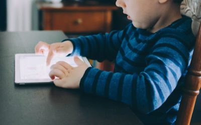 3 herramientas para controlar la interacción web de los menores de edad