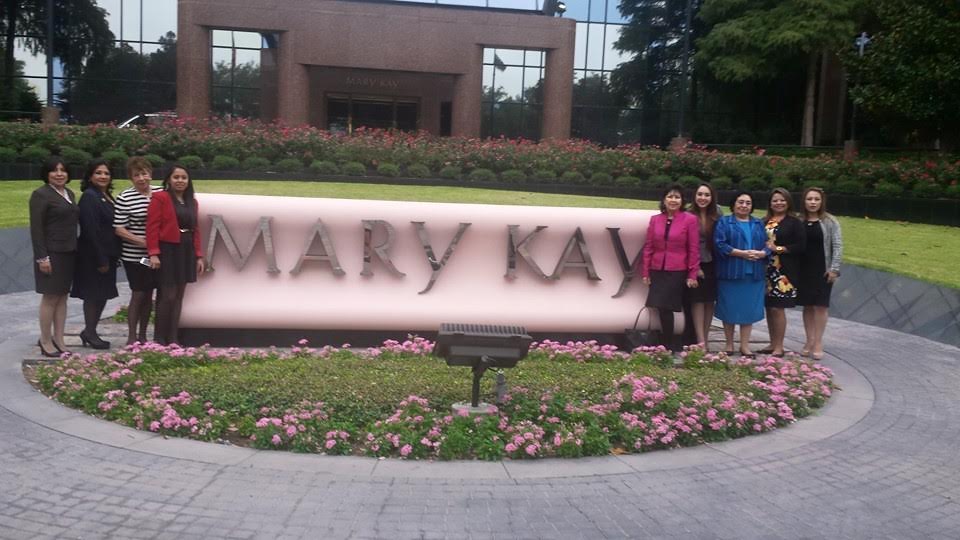 Mary Kay celebra 30 años de enriquecer la vida de miles de mujeres