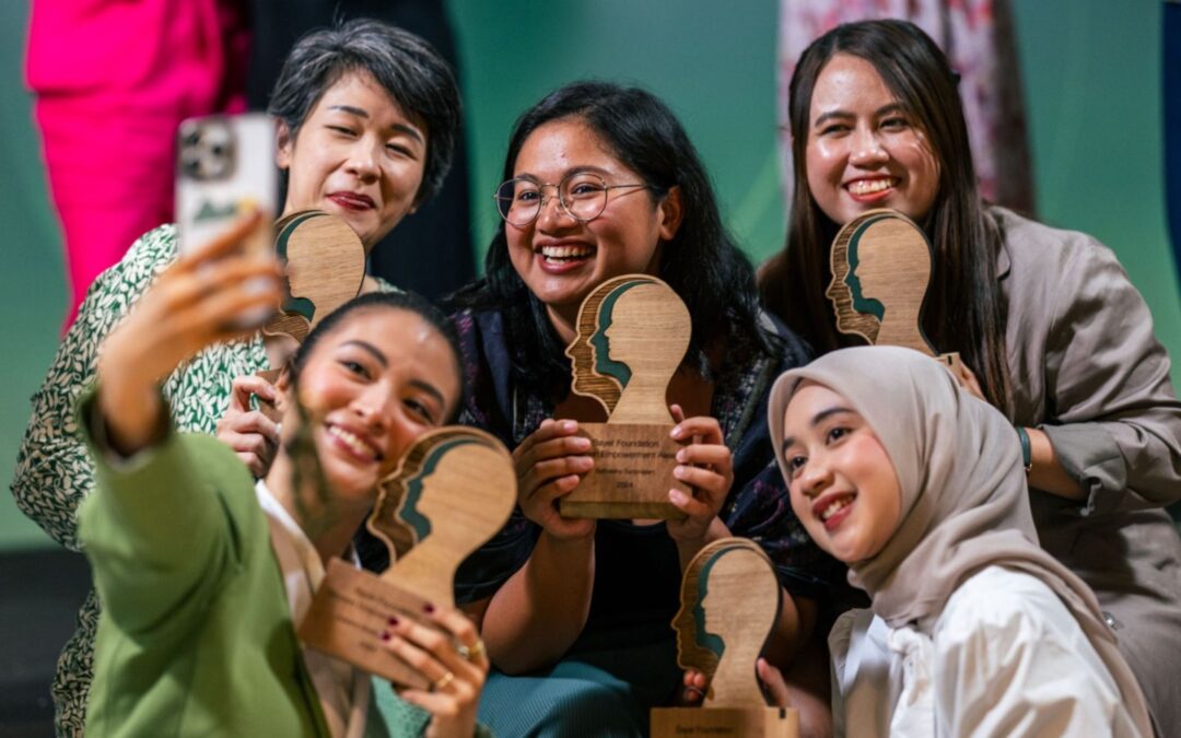 ¡Se buscan emprendedoras! Abierta la convocatoria del Premio “Mujeres Emprendedoras 2025” de la Fundación Bayer